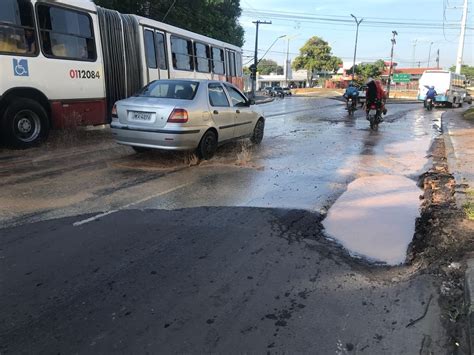 Rompimento Em Tubulação Afeta Trânsito Na Av Camapuã Em Manaus Amazonas G1