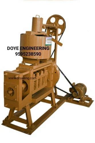 Commercial Expeller 6 Bolt Oil Explore Machine Capacity Up To 5 Ton