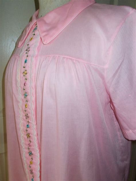 Vintage 60s Pink Housecoat Mid Century Bath Robe New … Gem