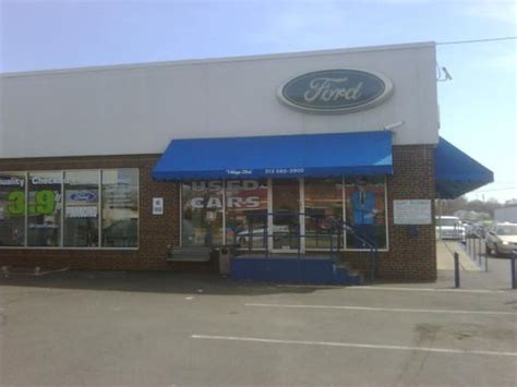 Village Ford car dealership in Dearborn, MI 48124 | Kelley Blue Book