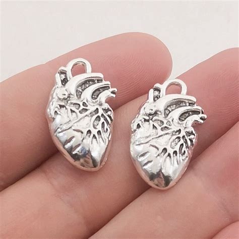 10pcs 25 14mm Human Heart Organ Charms Tibetan Silver Color Pendants Antique Jewelry Making Diy