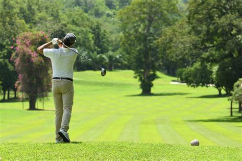 Como Se Joga Golfe - Como e onde jogar golfe e tênis em SP, regras e história