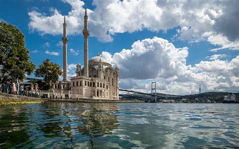 Nubes Puente Estrecho Mezquita Estambul Turqu A Puente Del