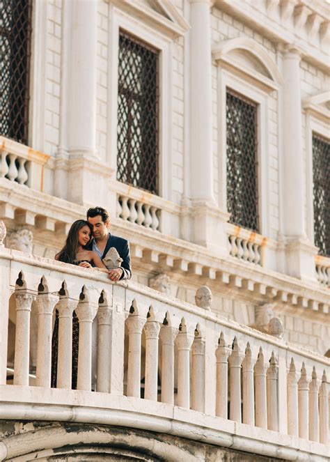 Venice Honeymoon Portrait Session // Venice Wedding Photographer