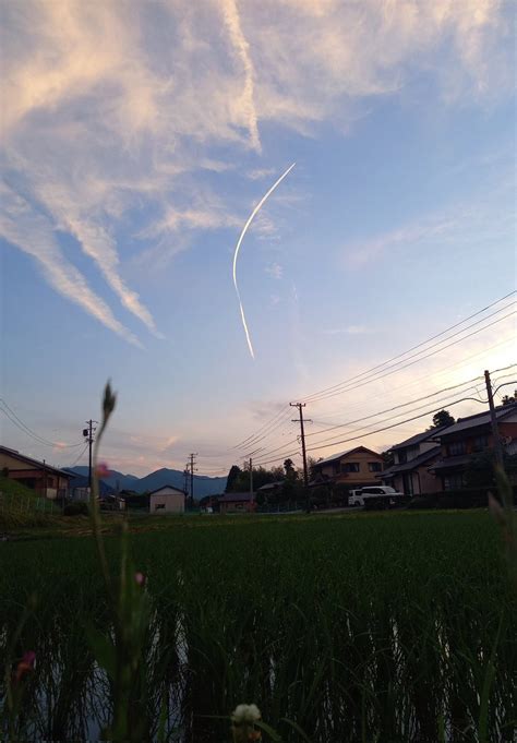 あーる T yamad on Twitter RT fh tjt 空一帯がキャンバスアートのような夕焼けでした イマソラ