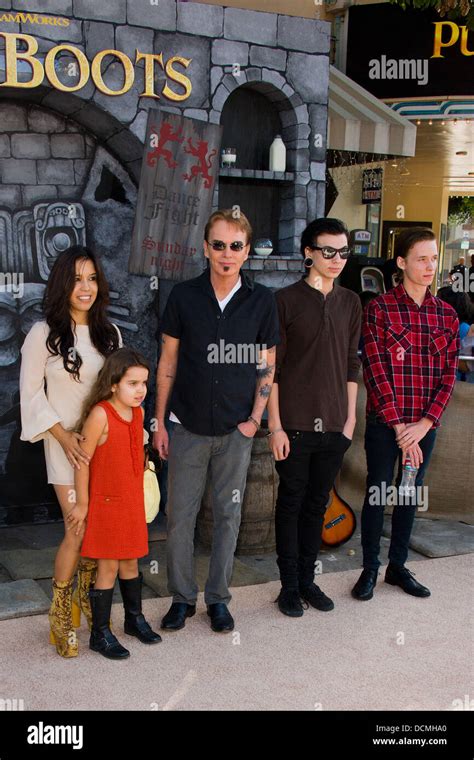 Billy Bob Thornton With His Girlfriend Connie Angland And Children The