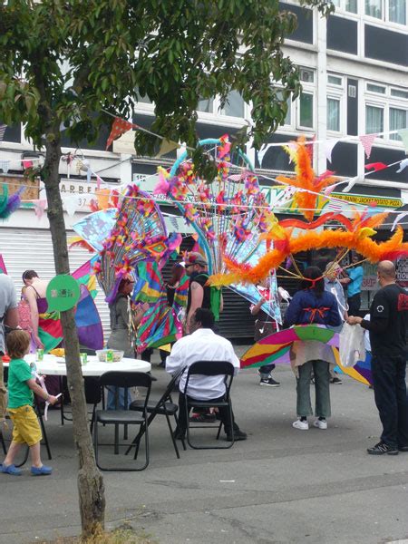 Hundreds Turn Out For Loughborough Junctions Carnival And Big Lunch