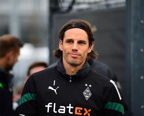 Yann Sommer Fc Bayern Muss Angebot Erh Hen Schmerzgrenze Enth Llt