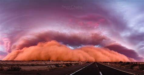 7 Hauntingly Beautiful Photos of the Arizona Monsoon You Can't Help But Look At