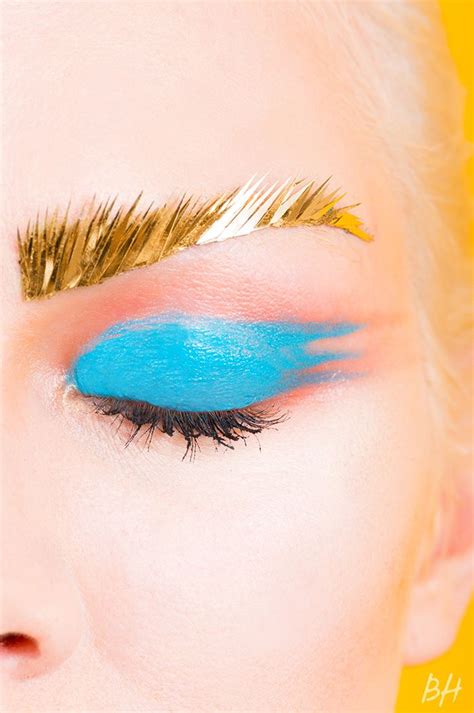 Extreme Eyebrows Pushing The Limits On The Bold Brow Trend Glitter