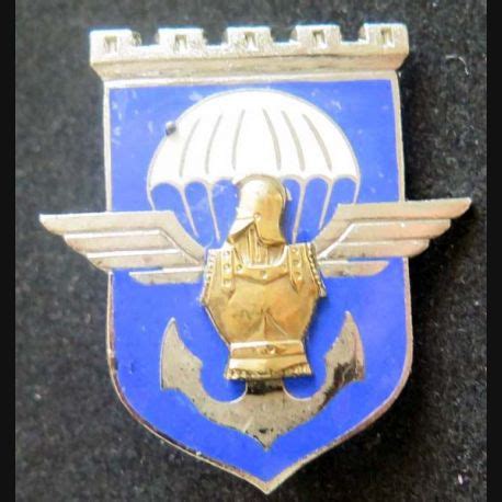 insigne du 17 régiment du génie parachutiste RGP Drago G 2398