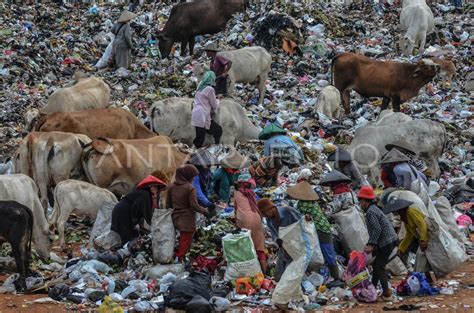 Volume Sampah Nasional Antara Foto