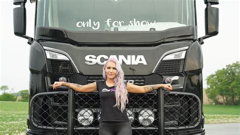 Trucker Babes Bildergalerie Von Sabrina Reiter Kabel Eins