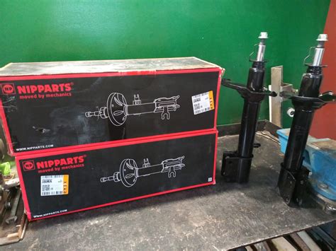 Subaru Legacy LX и NIPPARTS (Задние амортизаторы). — Subaru Legacy (BD ...