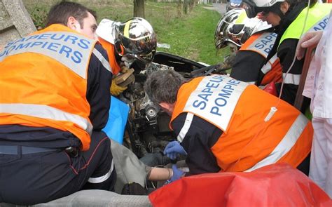 Claye Souilly Un Automobiliste Entre La Vie Et La Mort Après Un