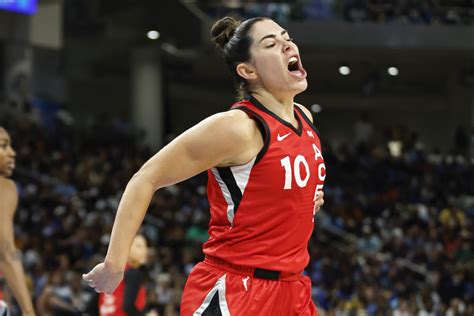 Kelsey Plum S Heated Sideline Moment With Aces Coach Becky Hammon Goes