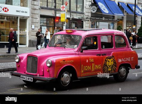 London Uk Aug 27 2011 London Taxi Also Called Hackney Carriage