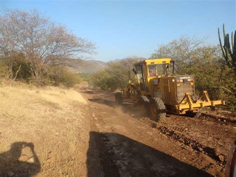 De rehabilitan caminos saca cosechas VOX POPULI MÉXICO