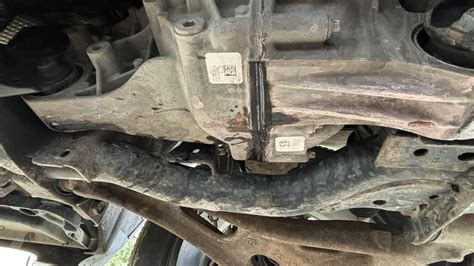 2014 JGC - oil AND transmission fluid(?) leak : r/JeepGrandCherokee