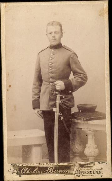 CdV Deutscher Soldat In Uniform Portrait Fotograf Atelier M Baum