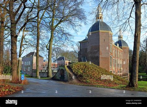 Leiden castle hi-res stock photography and images - Alamy