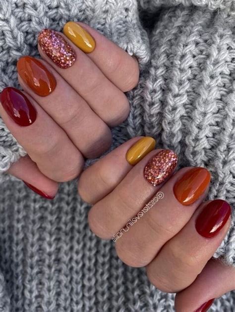 Fall Shades Of Short Nails Fall Nail Designs Fall Gel Nails