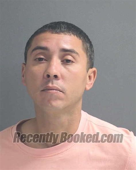 Recent Booking Mugshot For Alexander Diaz In Volusia County Florida