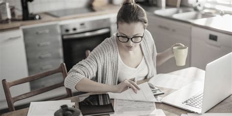 Le Télétravail Améliore La Productivité Et Lesprit Déquipe Marie Claire