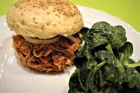 Pulled Chicken In Einer Honey Mustard Bbq Sauce Von Downhillcat Chefkoch