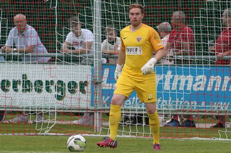 Daniel Maus fängt wieder für Buchbach TSV Buchbach Rot Weisse