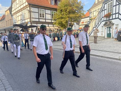 Auch am Sonntag dürfen Jacken zu Hause bleiben Schützengilde Rietberg