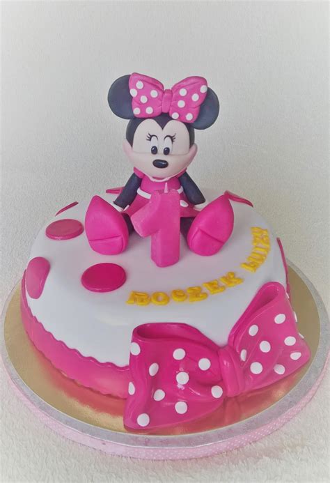 Lukrowanka Tort Lukrowy Z Figurk Myszki Minnie Minnie Mouse