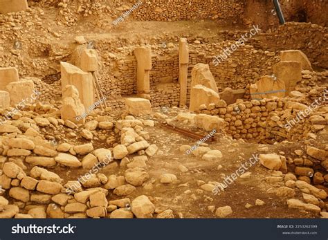 G Bekli Tepe Neolithic Archaeological Site Southeastern Stock Photo