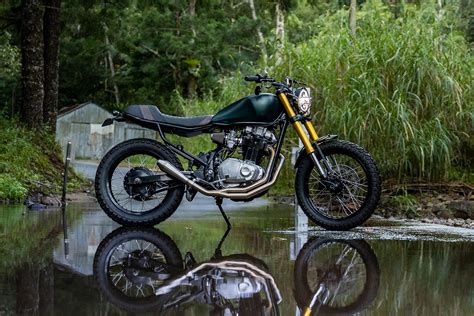 UNCONVENTIONAL SCRAMBLER: Suzuki GR650 Tempter by PBM. - Pipeburn