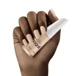 ESMALTE RISQUÉ CREMOSO NUDE COTY RIOMED DISTRIBUIÇÃO