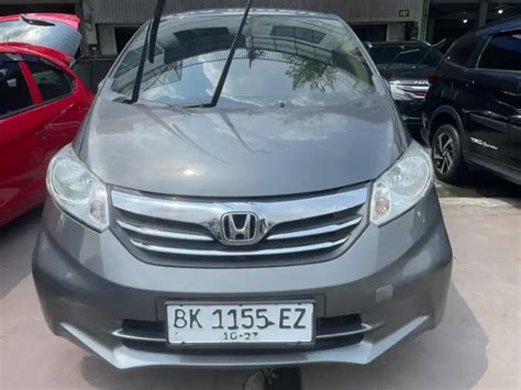 Honda Freed E Psd Matic Mobil Bekas