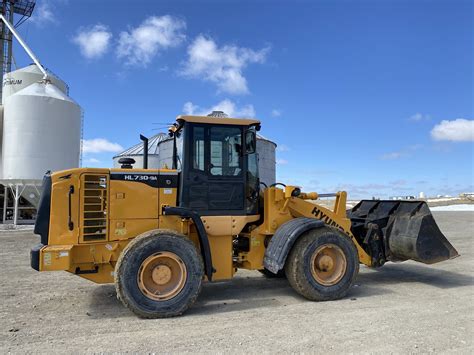 Hyundai Hl740 9 Wheel Loader Operating 1