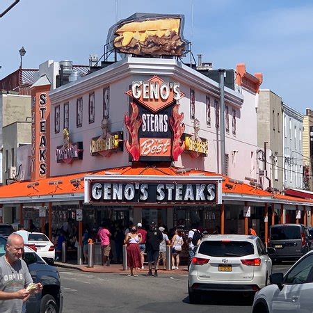 GENO'S STEAKS, Philadelphia - 1219 S 9th St, Bella Vista / Queen ...