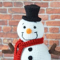 Snowman amigurumi pattern - Amigurumi.com