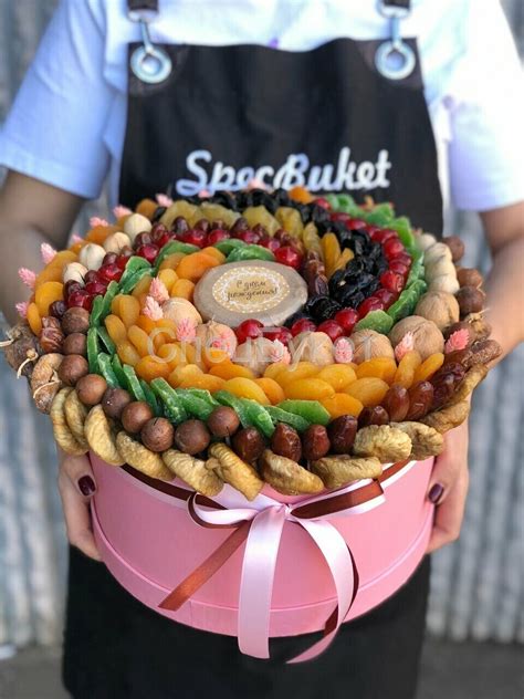 Композиция из сухофруктов и цукатов "Андромеда". Купить с доставкой в ...