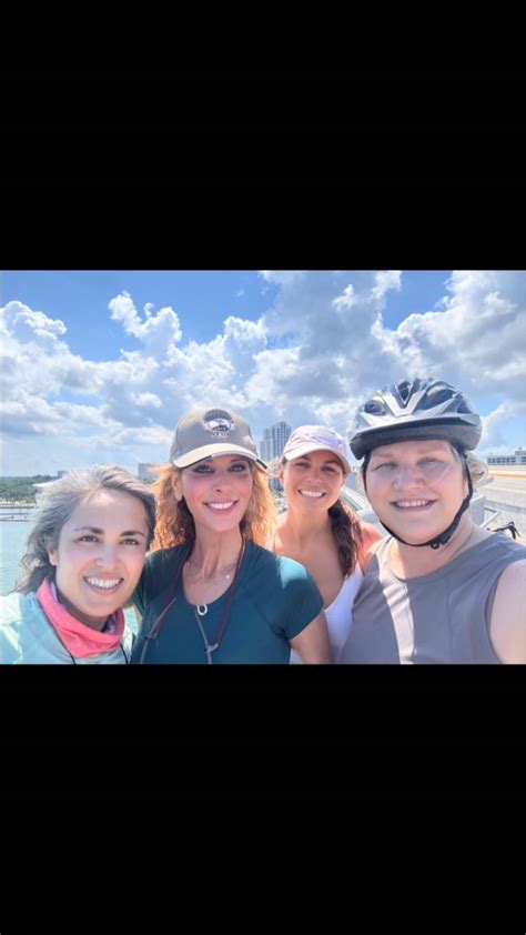 Sharona Ross (@dr_sharona_ross) • Instagram photos and videos