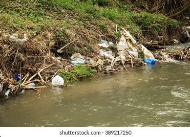 96,113 River Pollution Images, Stock Photos & Vectors | Shutterstock