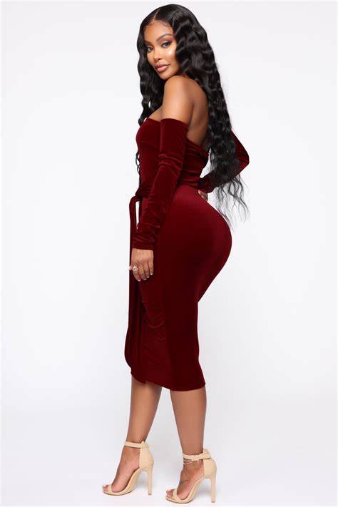 Stay Close Velvet Midi Dress Burgundy Fashion Nova Dresses