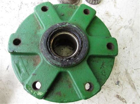 Eastern Triangle Enterprises Llc E Store Wheel Hub Ae50183 E82547 Ae55578 John Deere 910 915