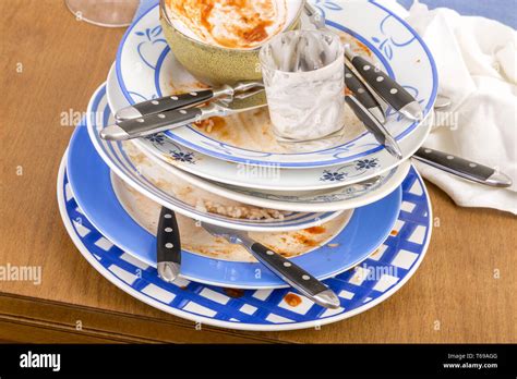 Dirty Dishes Table Hi Res Stock Photography And Images Alamy