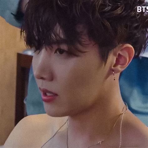 Pin By Erika Ferlim On Bts J Hope Photoshoot Jung Hoseok Hoseok