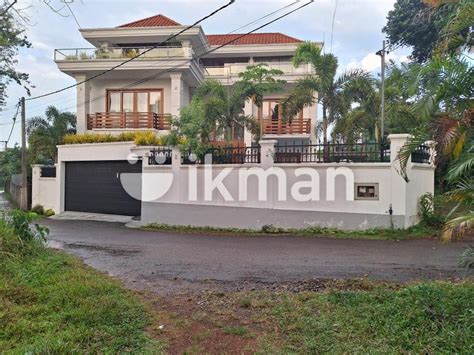 New Luxury House For Sale In Battaramulla Ikman