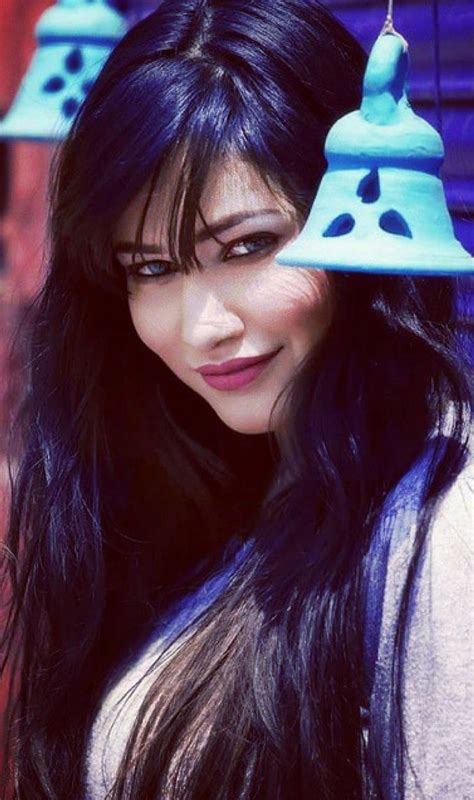 7 Hot Sexy Rumman Ahmed Bikini Pics