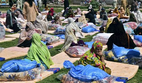 Four Trains Carrying Goods For Flood Victims Arrived Pakistan From Turkey Pakistan Railways