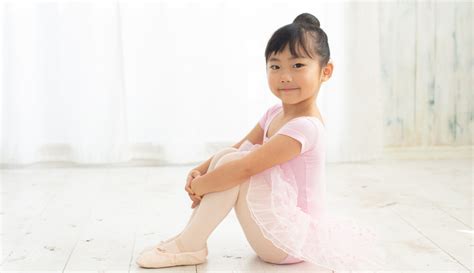 幼少期にバレエを習うメリットとは？ さとみバレエレッスン